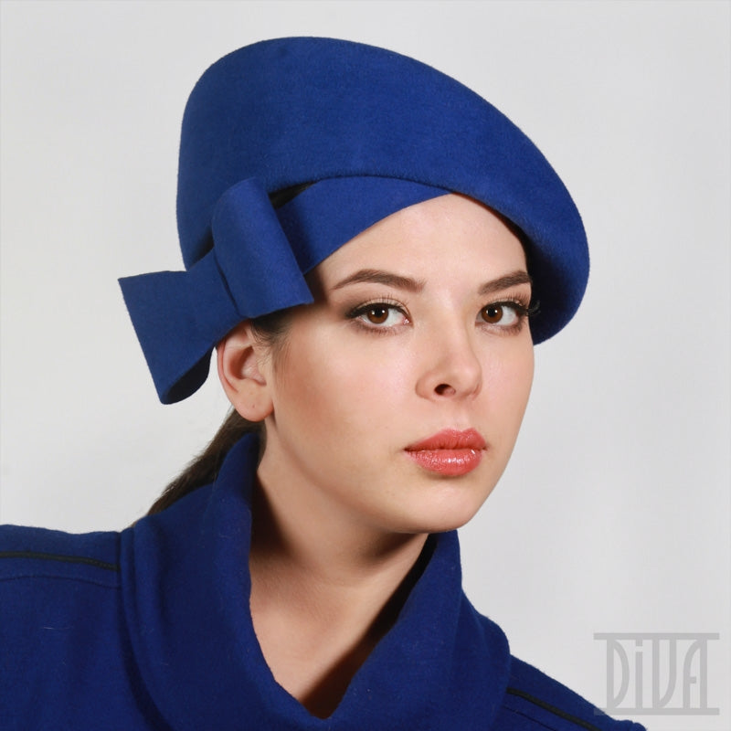 Beret with bow Ladies winter hat - Divahats boutique