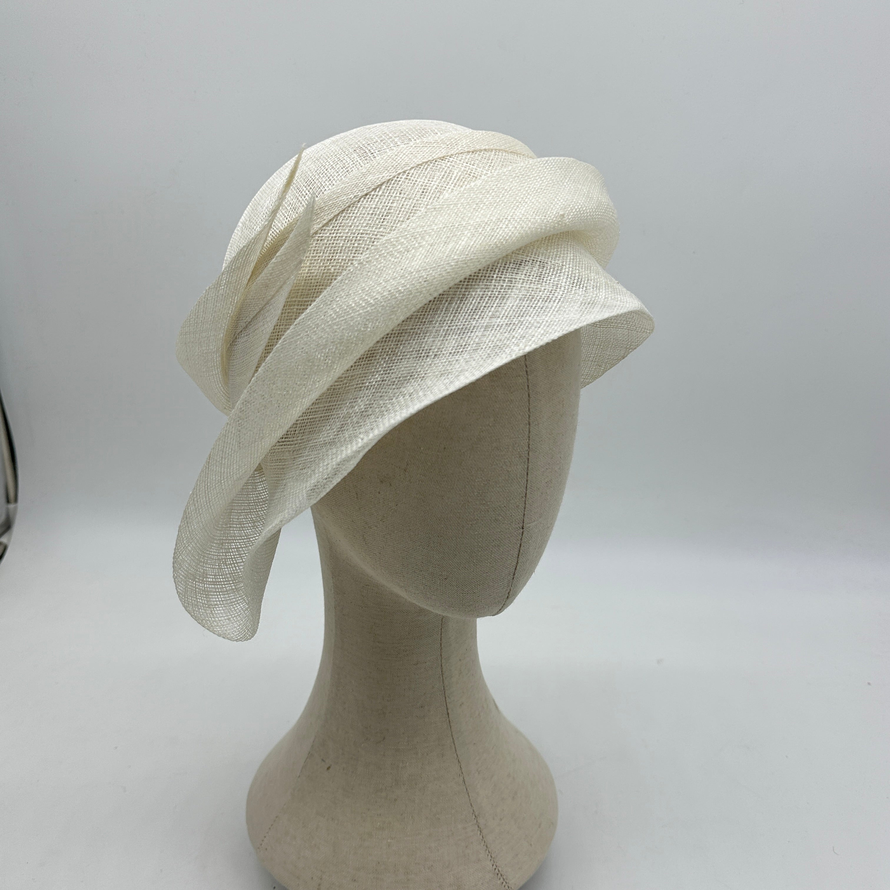 Elegant Sinamay Cloche Derby Hats for Women