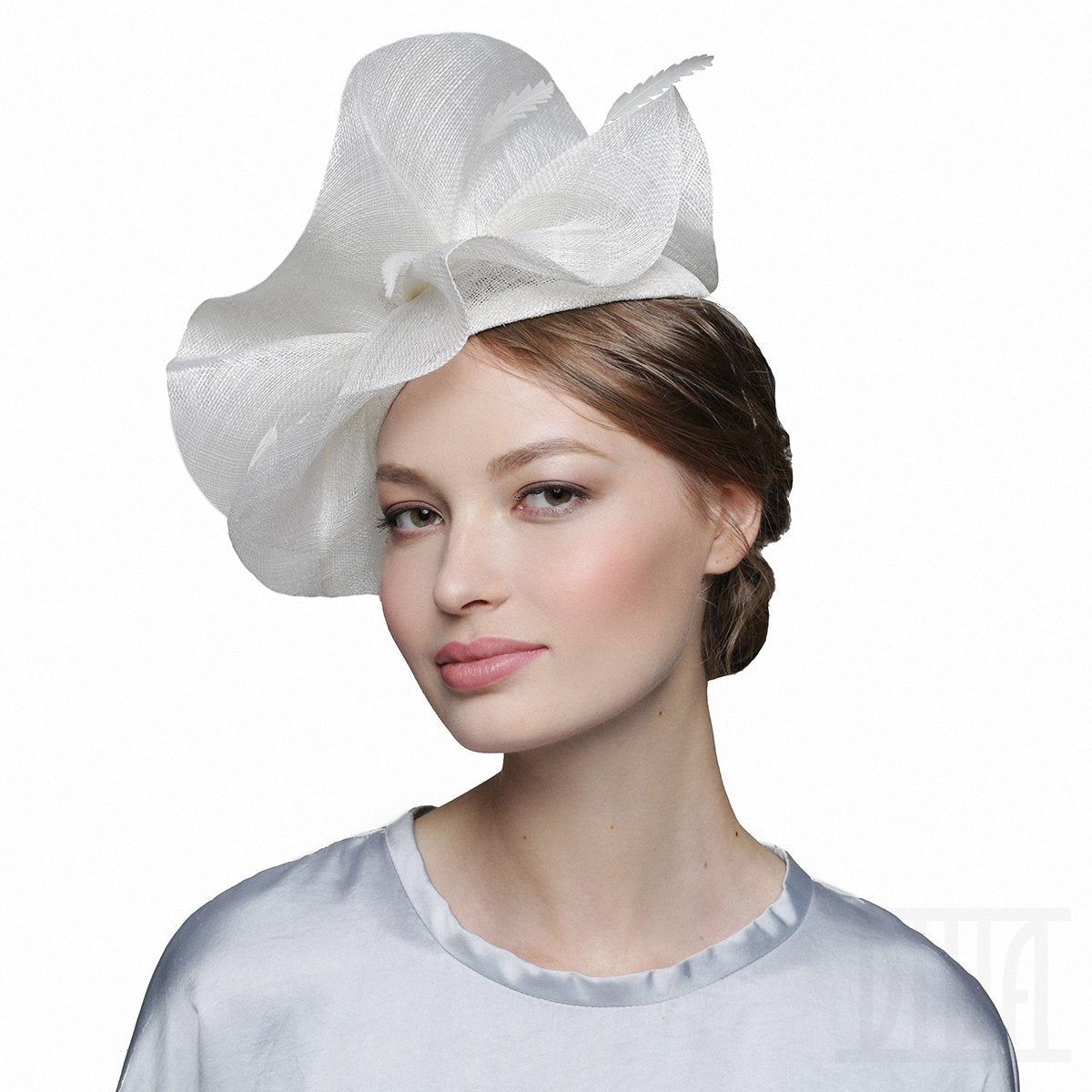 Off White Derby Fascinator Hat