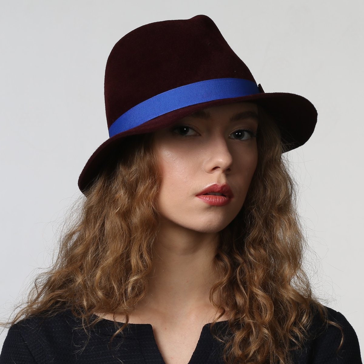 Fur Felt Women's Fedora with Contrast Ribbon Stylish Fall Winter Hat