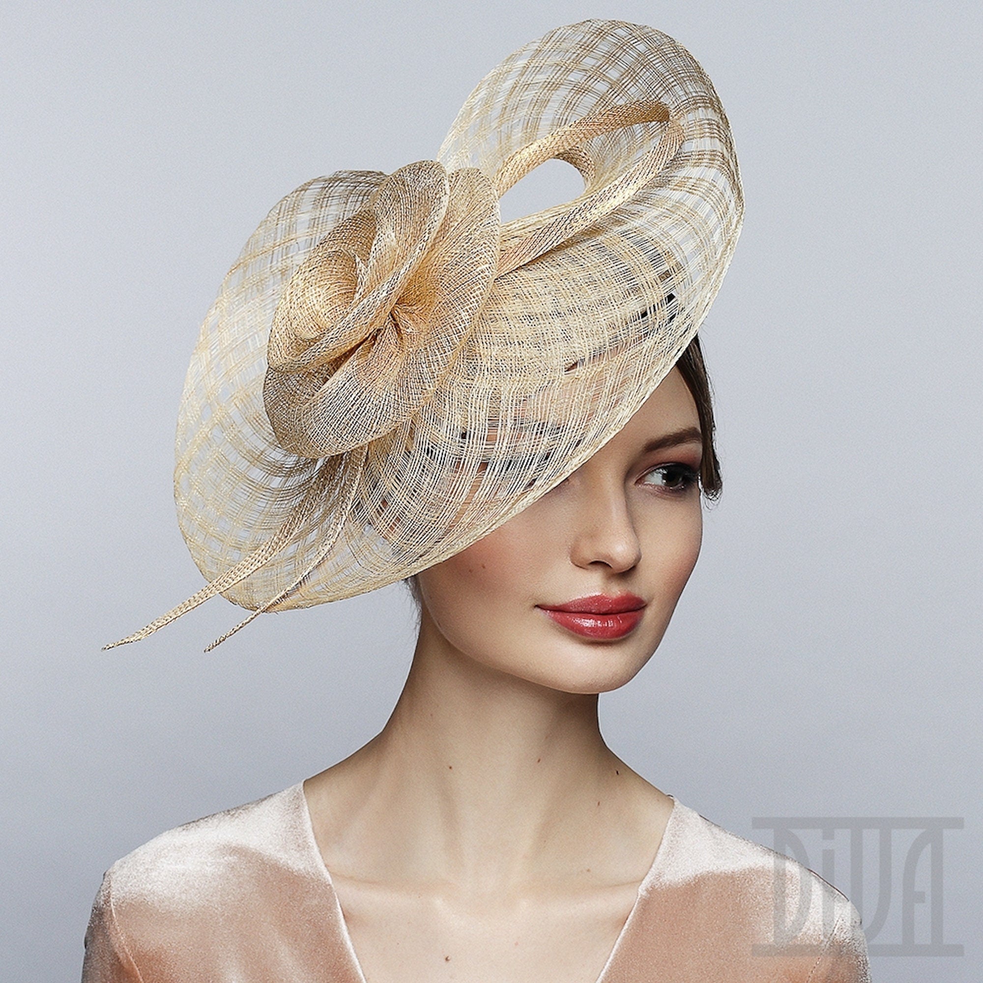 Exquisite Sinamay Fascinator Derby Hat for Women with gold flower
