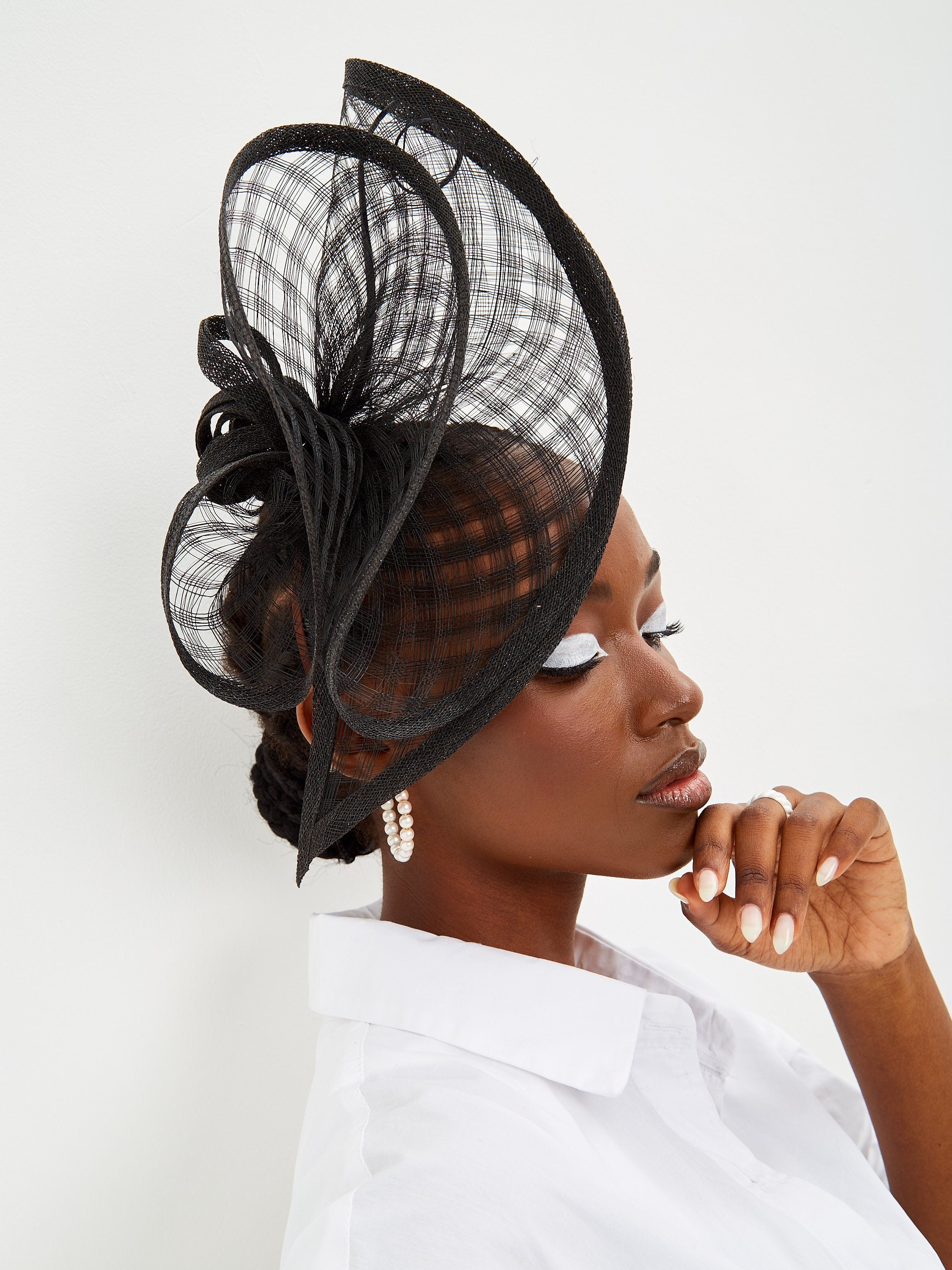 Black fascinator