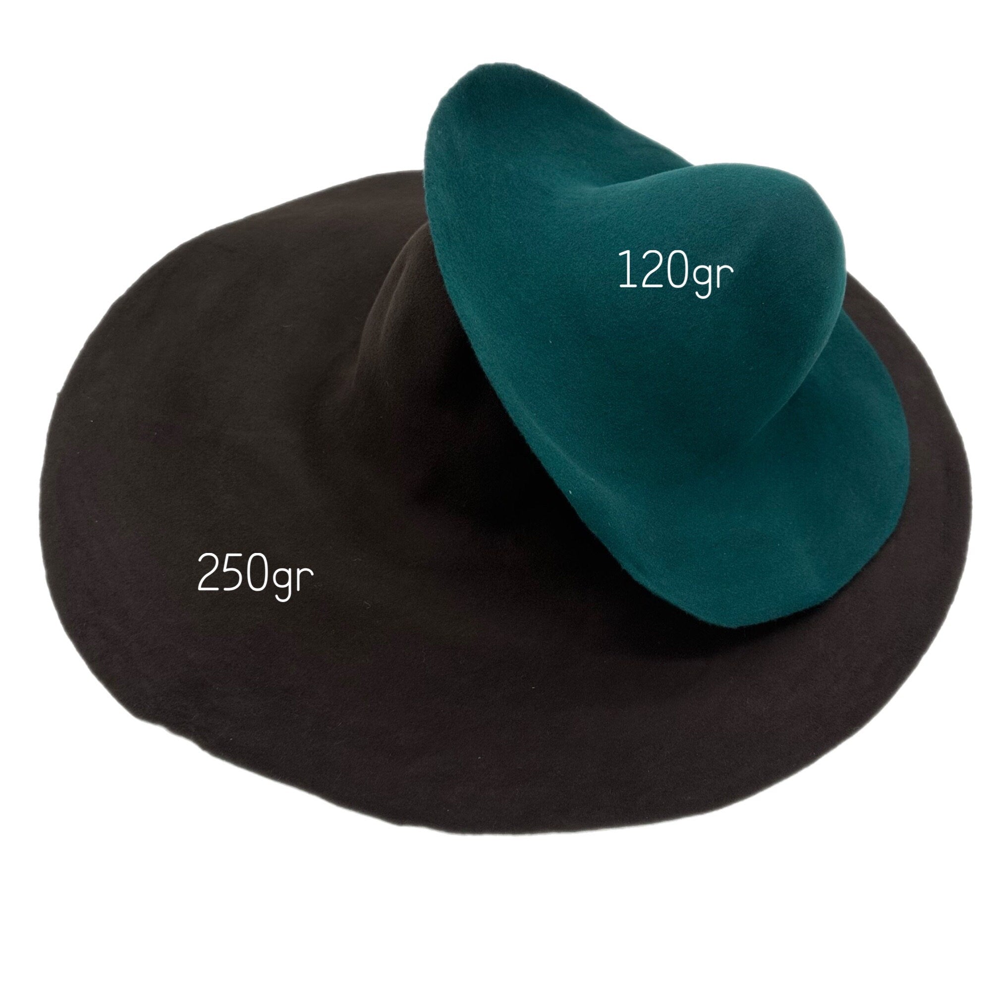 Two felt hats, one dark brown and one teal green. The brown hat is larger and has 250gr. The teal hat is smaller and has 120gr.