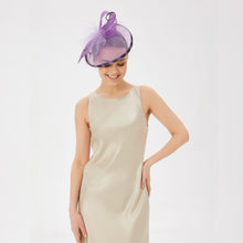 Load image into Gallery viewer, Fascinator Headband Wedding Tea Party Cocktail Hat