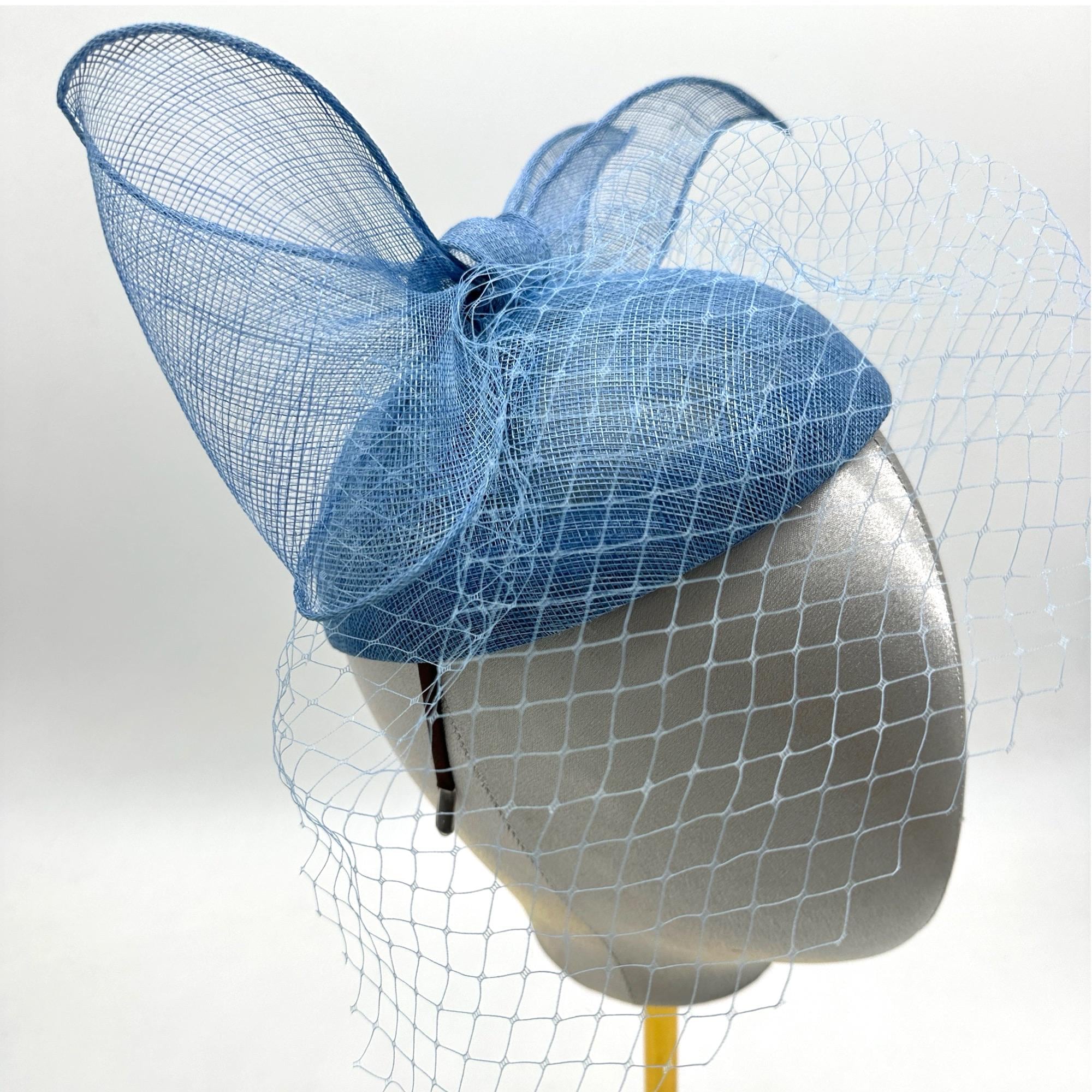Dark Green Fascinator Hat with Bow & Veil Derby Wedding Tea Party Headwear