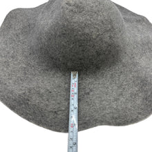 Load image into Gallery viewer, 160 g Heavy Weight Melange Wool Felt Gray Capeline for Millinery