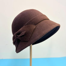 Load image into Gallery viewer, Fur Felt Cloche Hat with Bow Classic Winter Headwear