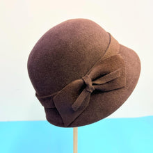 Load image into Gallery viewer, Fur Felt Cloche Hat with Bow Classic Winter Headwear