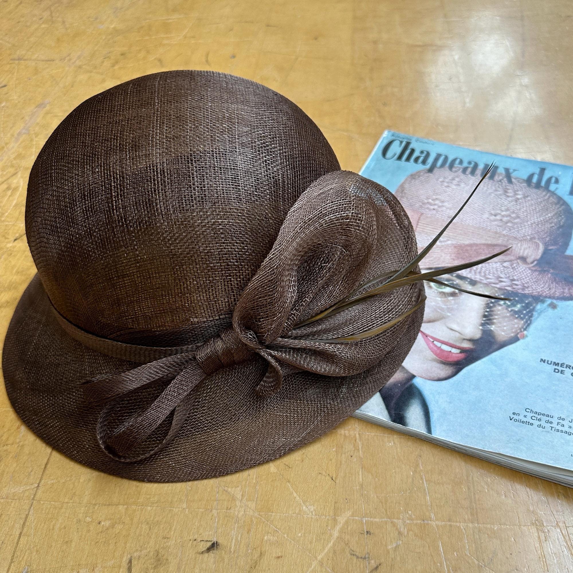 Cloche Delicate Derby Church Wedding Hat for Women