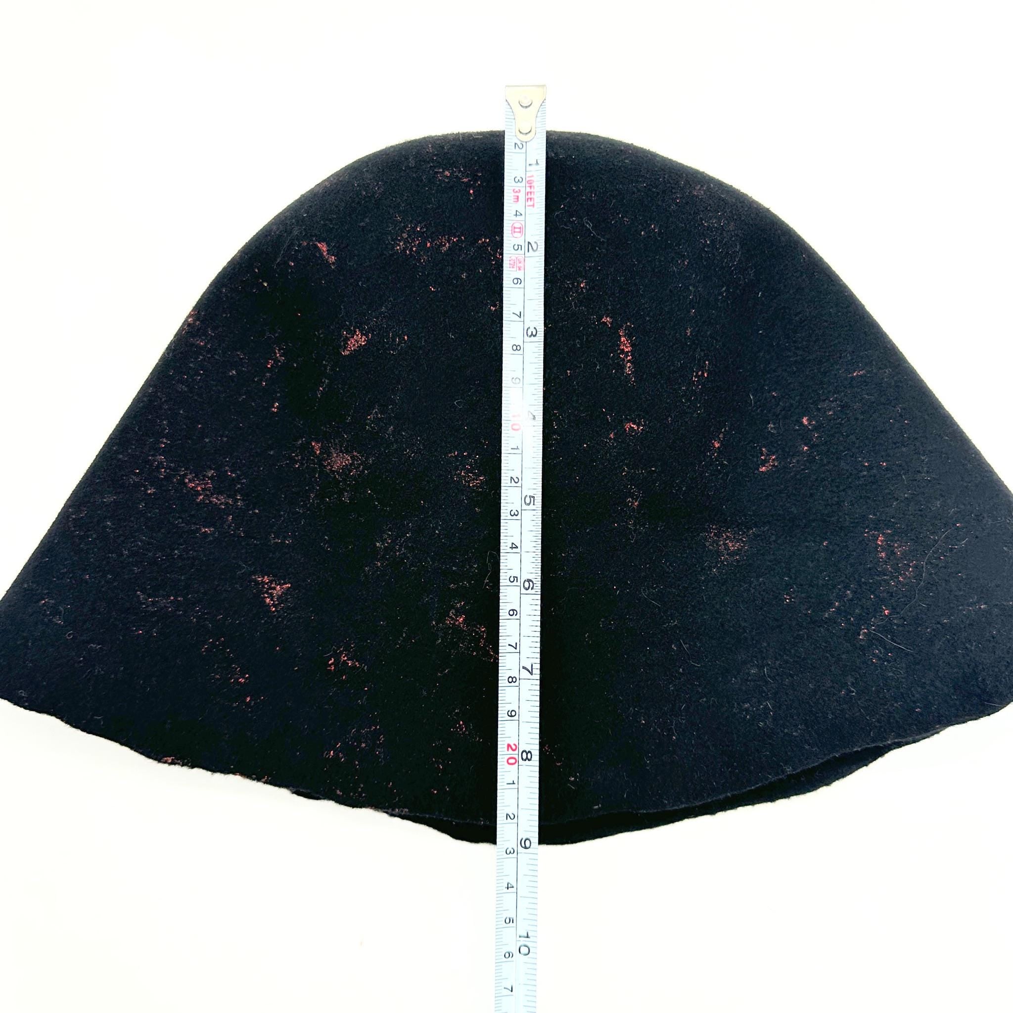 Felt Hat Bodies with Metallic Splash for Hat Making