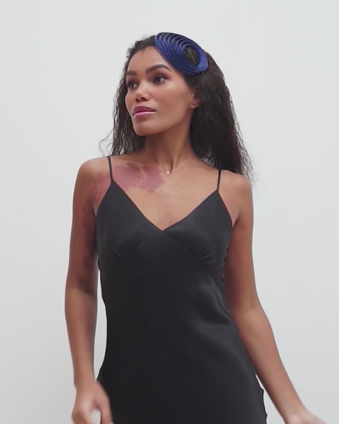 Silver Gray Women Fascinator Hat Derby Wedding Tea Party Church Headwear