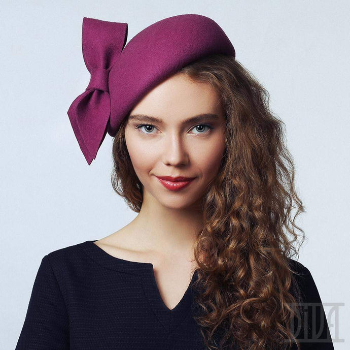 Small Wool Felt Beret With Bow - DivaHats Boutique