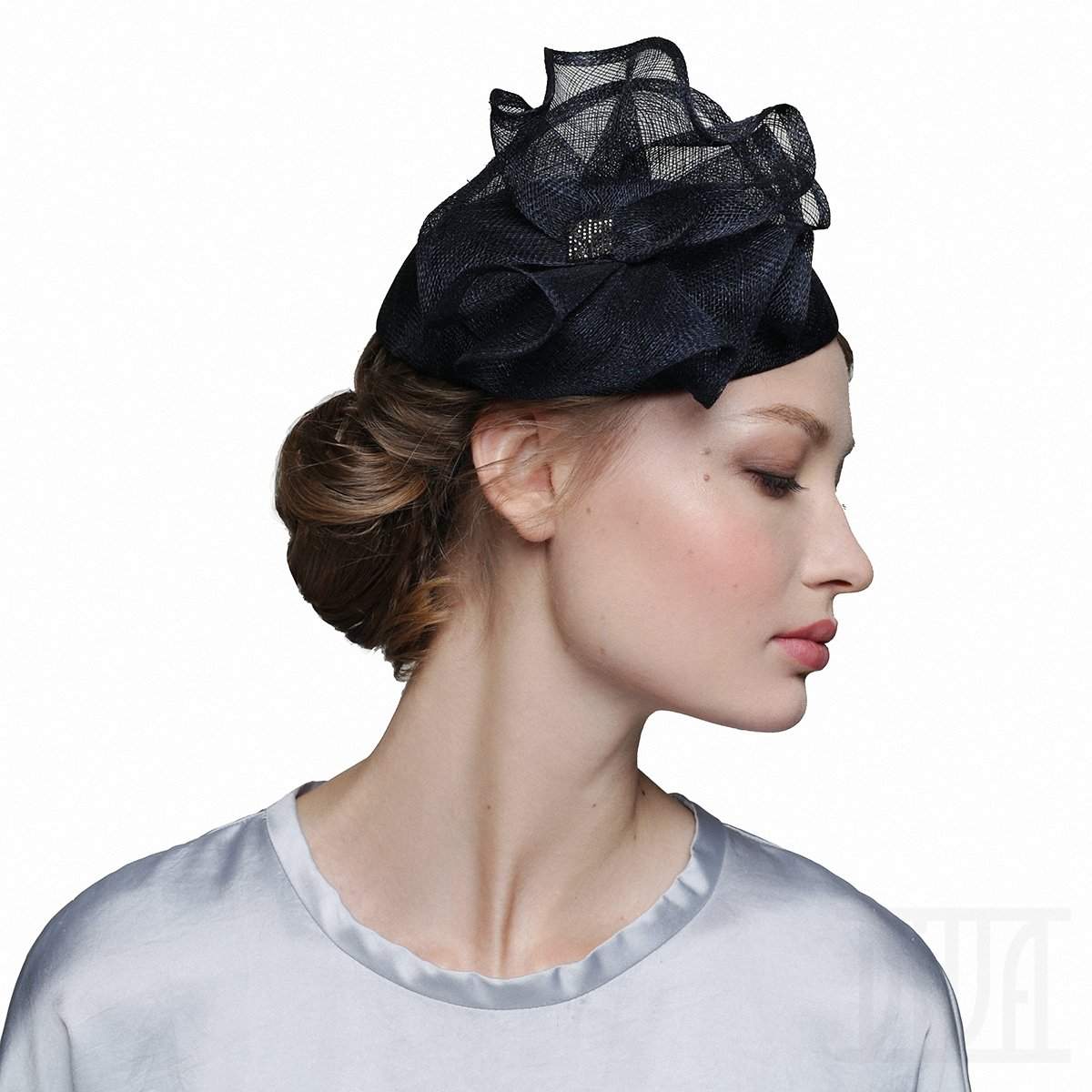 Sinamay Fascinator Hat with Flower&Rhienstones - DivaHats Boutique