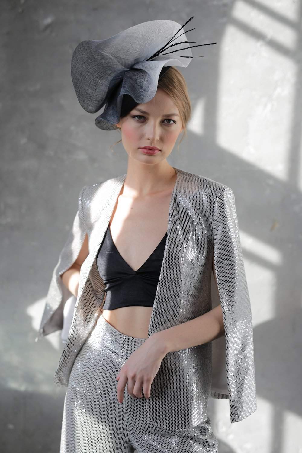 Chic Black&White Degrade Fascinator Hat Tea Party Derby Headwear - DivaHats Boutique
