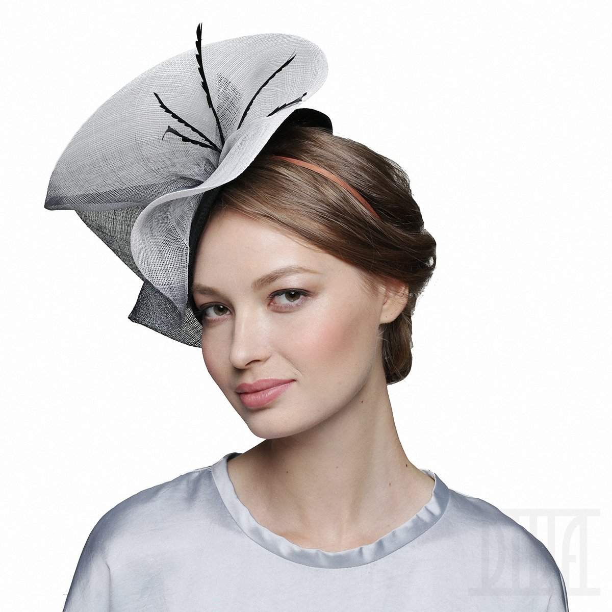 Chic Black&White Degrade Fascinator Hat Tea Party Derby Headwear - DivaHats Boutique